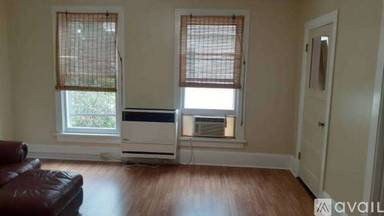 Main picture of 37 Waterbury St