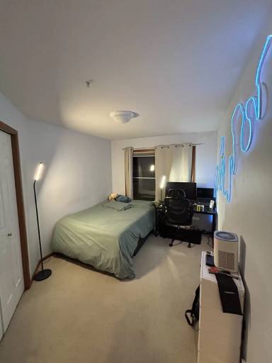Main picture of 2111 Waverly Pl N