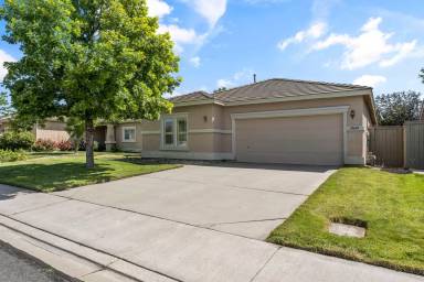 Main picture of 10640 Arbor Way