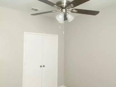 Main picture of 2843 Saint Johns Ave