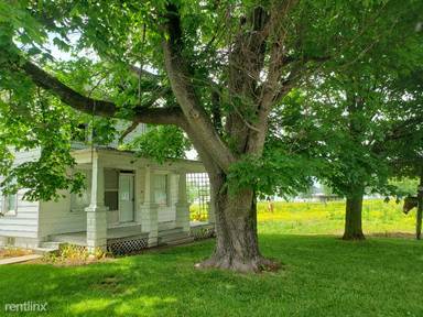 Main picture of 24 N Ronks Rd