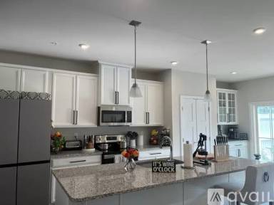 Main picture of 272 Sugar Maple Sq