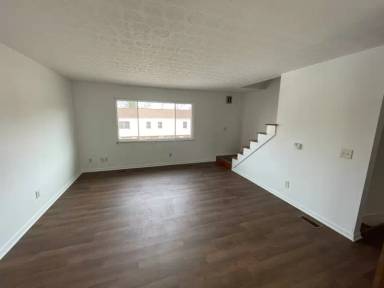 Main picture of 1-10 Hapgood Hill Rd