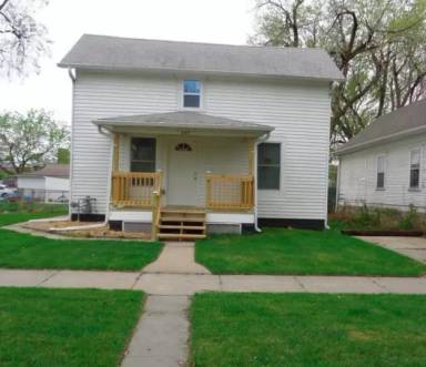 Main picture of 321 B St