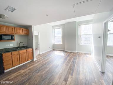 Main picture of Pittsfield Apartments