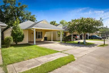 Main picture of Scenic Gardens Homes