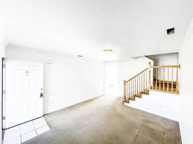 Main picture of 7118 S Equator Ln