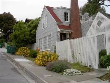 Main picture of 263 Lighthouse Ave