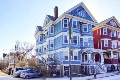 Main picture of 170 Saint Alphonsus St