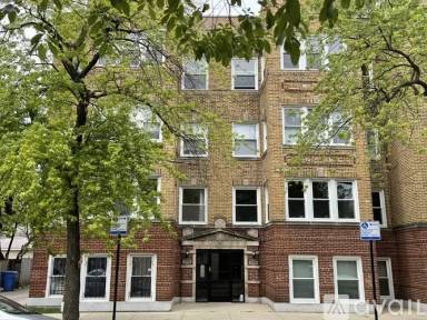 Main picture of 3706 W Ainslie St
