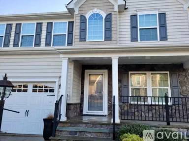 Main picture of 7647 N Franklins Way