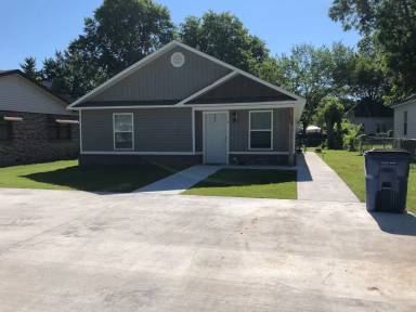 Main picture of 1022 N 36th St