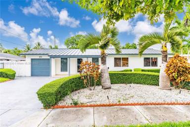Main picture of 12021 SW 40th St