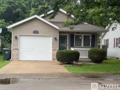 Main picture of 329 Hamilton St