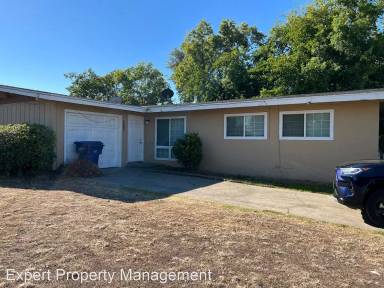 Main picture of 6436 Thomas Dr