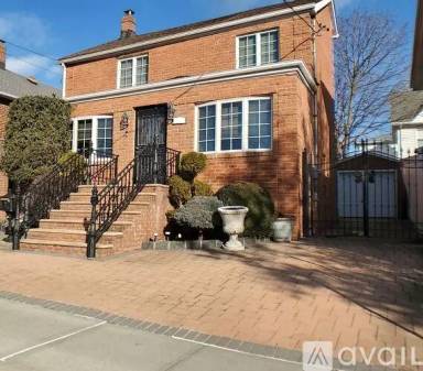 Main picture of 1410 148th St