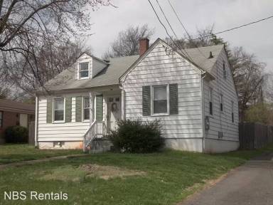 Main picture of 4721 Oxford St