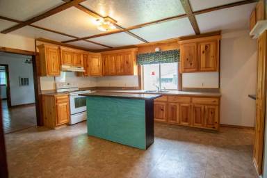 Main picture of 4242 Ns 412 Rd