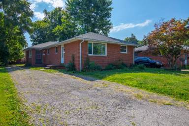 Main picture of 110 Collingwood Ave