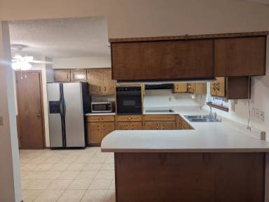Main picture of 602 McLaughlin Ave