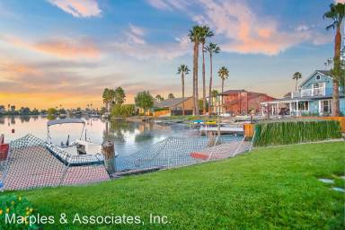 Main picture of 5545 Drakes Ct