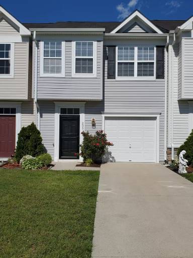 Main picture of 235 Garrison Way