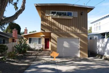 Main picture of 1322 Lincoln Ave