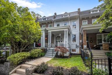 Main picture of 4302 3rd St NW