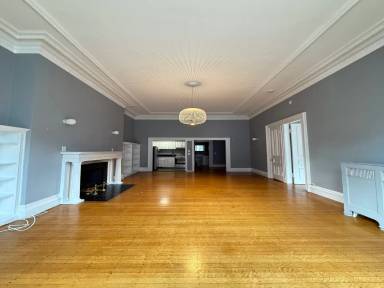 Main picture of 119 Marlborough St