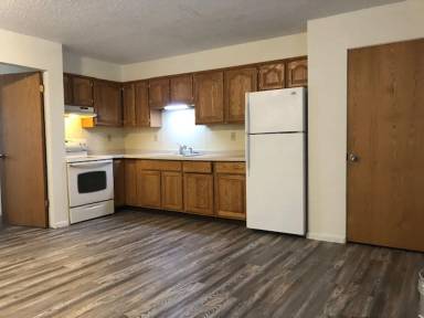 Main picture of 300 Main St