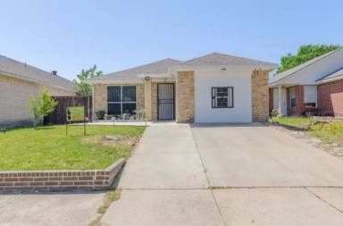 Main picture of 9724 Valley Mills Ln