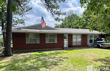 Main picture of 6520 Finch Dr