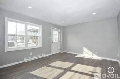 Main picture of 494 8th St