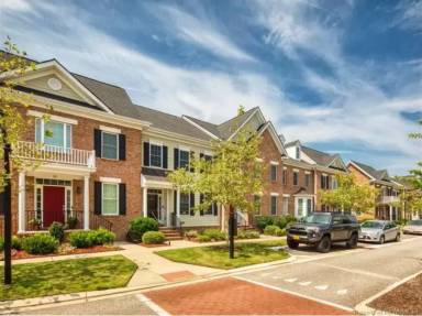 Main picture of 103 Peyton Randolph Dr