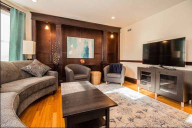 Main picture of 342 Cambridge St