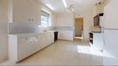 Main picture of 5704 Dorothy Dr