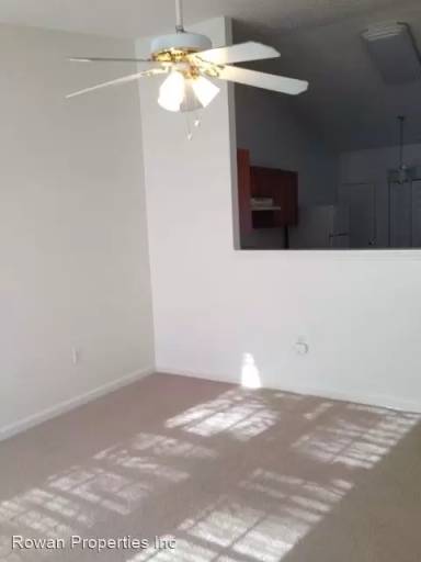 Main picture of 1206 Bringle Ferry Rd