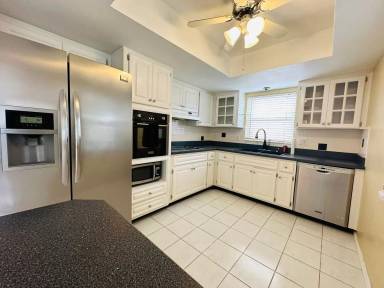 Main picture of 13613 87th Ave