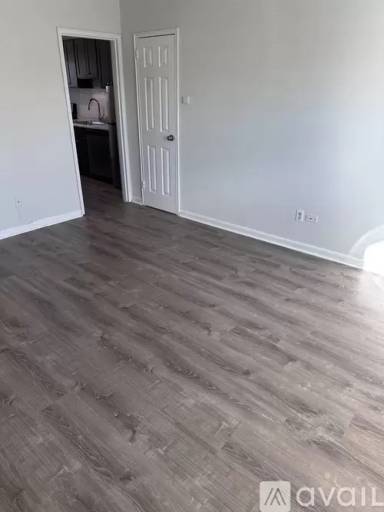 Main picture of 49 W Hazelwood Ave