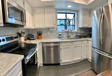 Main picture of 603 Hammock Pine Blvd