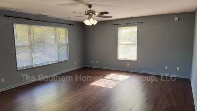 Main picture of 818 Cedar Springs Rd