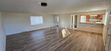 Main picture of 3103 F Rd