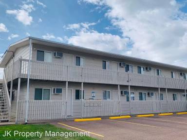 Main picture of 4000 Ella Ave