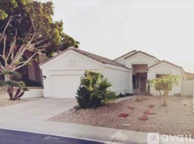Main picture of 275 E Ashurst Dr
