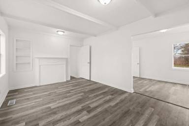Main picture of 829 51st Street Ensley