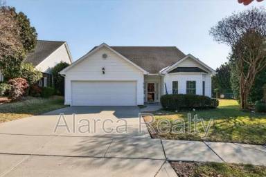 Main picture of 8723 Whistlers Chase Dr