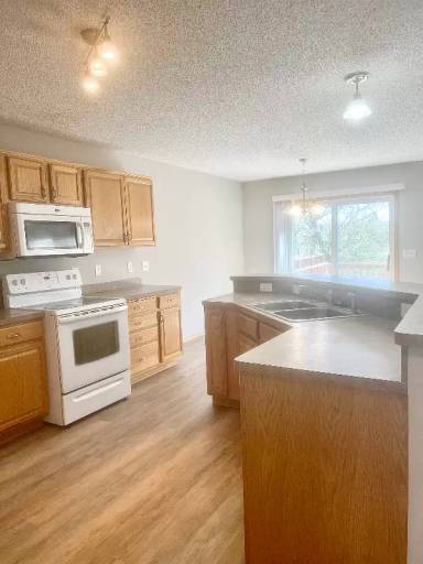 Main picture of 9010 Marsh Run St