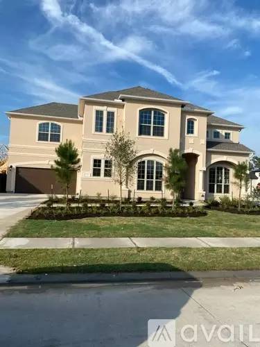 Main picture of 5423 Caroline Lake Dr