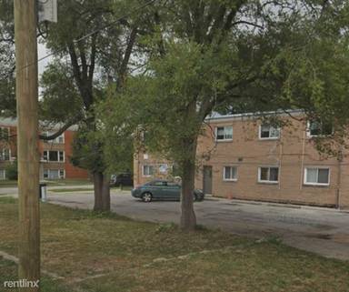 Main picture of 3125 W 79th St