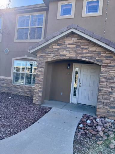 Main picture of Hidden Valley Heights